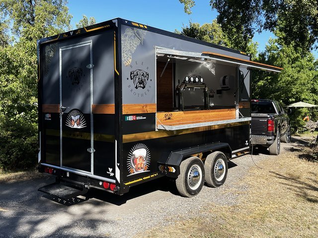 Trailer Beer Brothers · bar móvil fabricado por Vantaggio